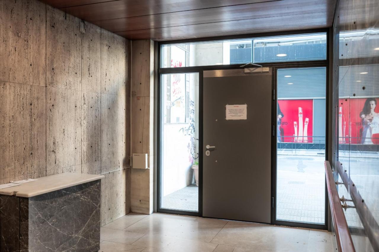 Amazing Apartments @ Aiolou Str. Atenas Exterior foto