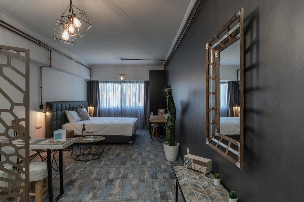 Amazing Apartments @ Aiolou Str. Atenas Exterior foto